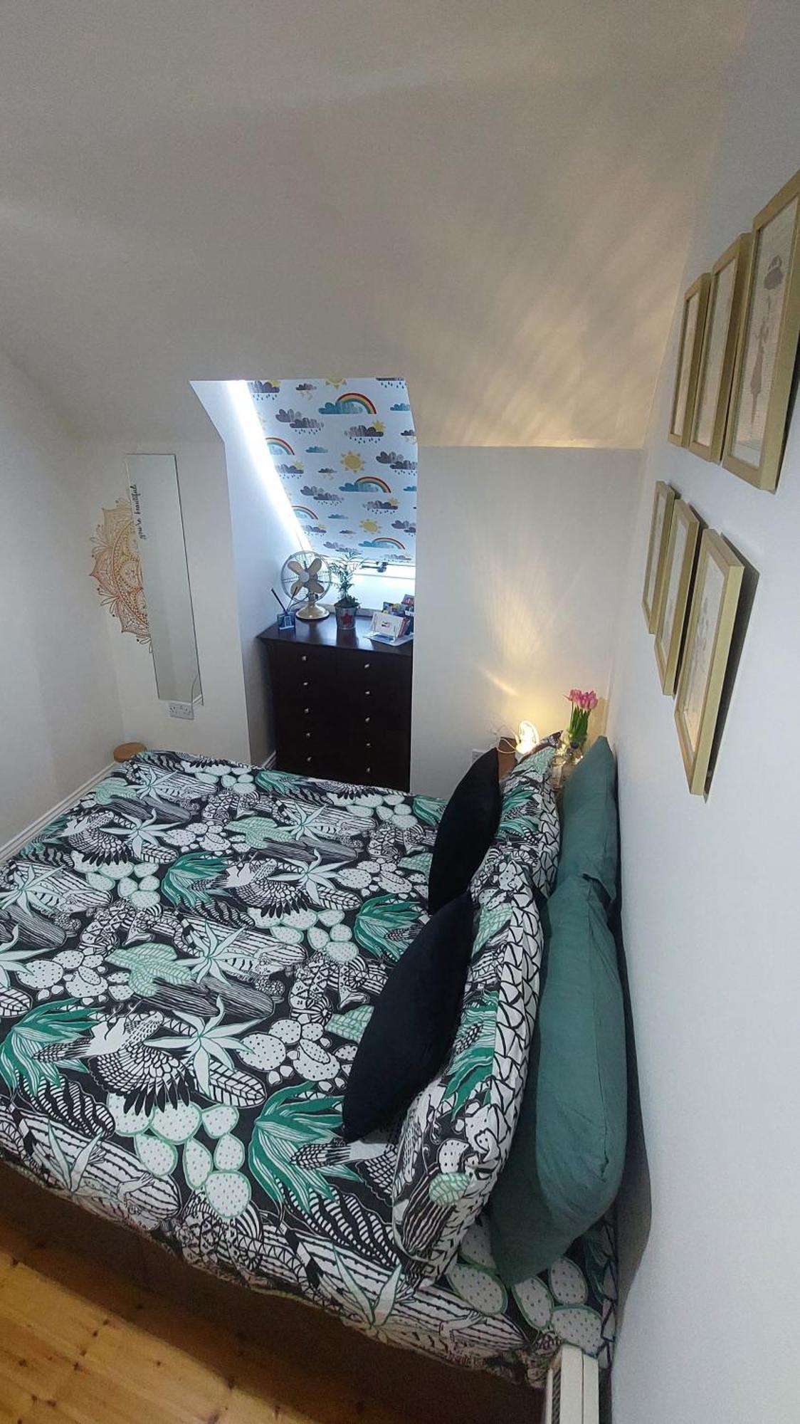 Private Double Bedroom In Front Of The Galway Port - Guest House Экстерьер фото